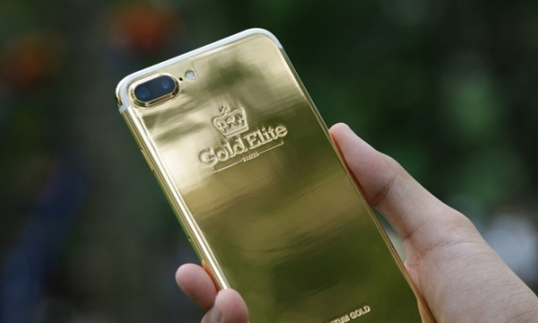iPhone 7 Plus mạ vàng giá 180 triệu về Việt Nam